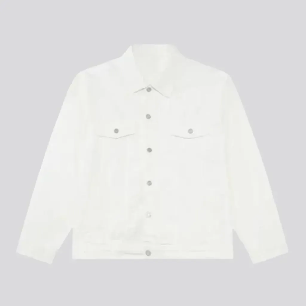 Collared men's jean jacket