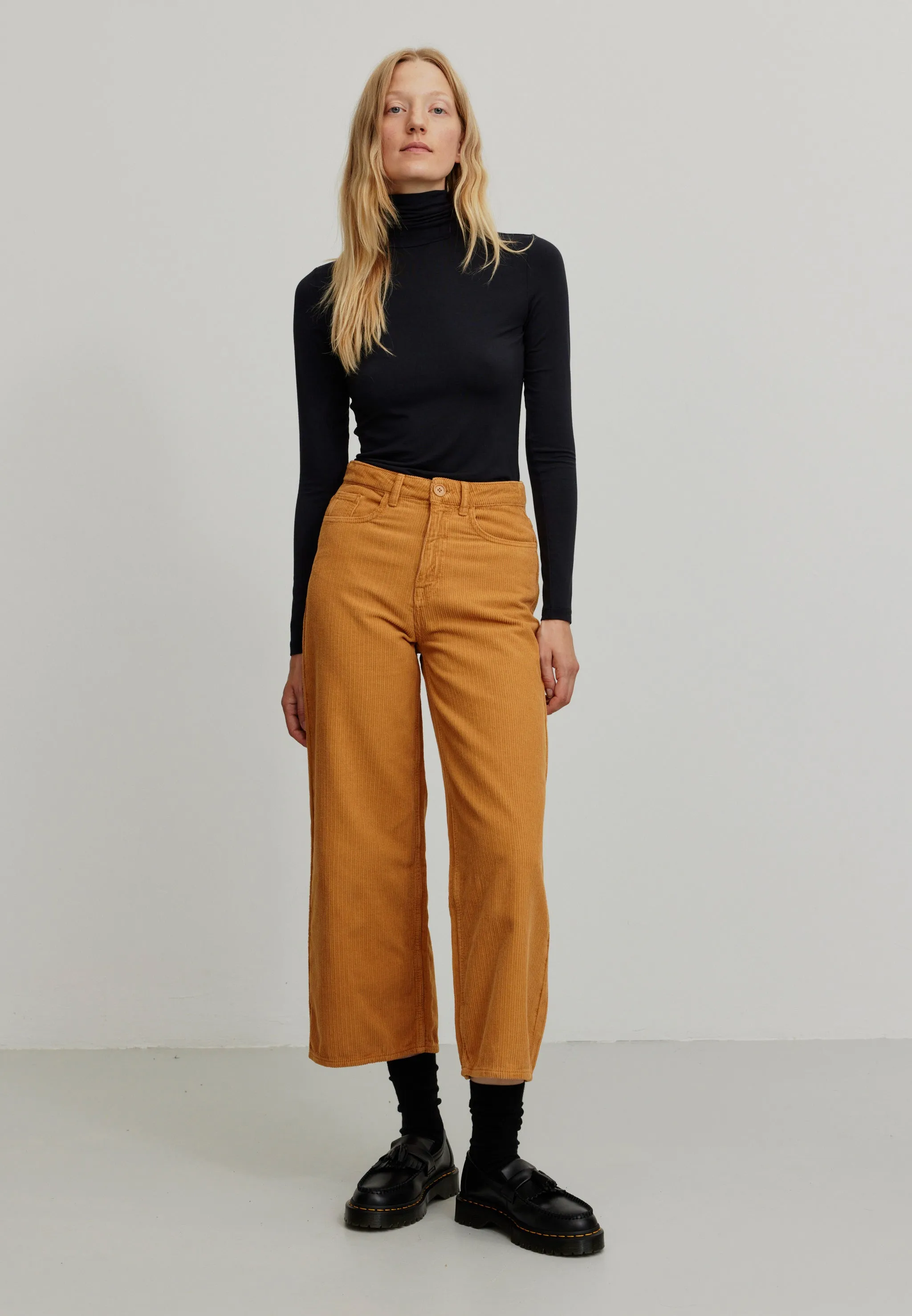 ERICA CORDUROY
