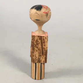 Japanese Kokeshi Doll Vtg Wooden Figurine Girl Red Ribbon Bamboo Peel KF450